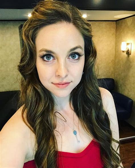 Brittany Curran (@brittanycurran) • Instagram photos and videos